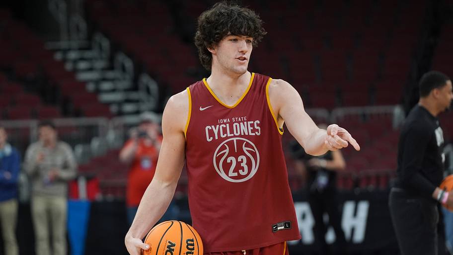 Iowa State Cyclones forward Blake Buchanan