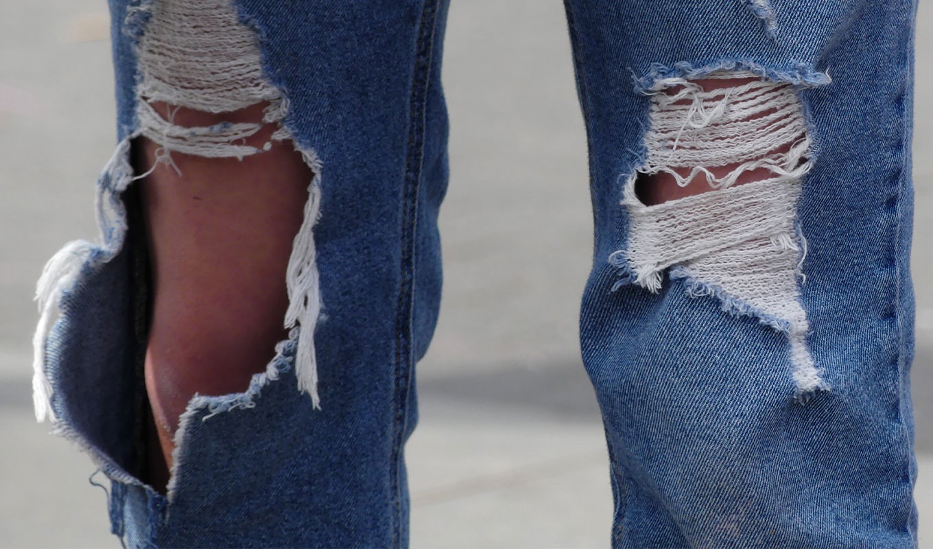 The Denim Trend Gen Z Loves to Hate Is Suddenly Back on the Runway