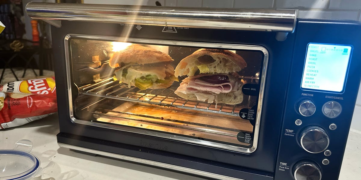 The Breville Smart Oven Is Worth the Hype