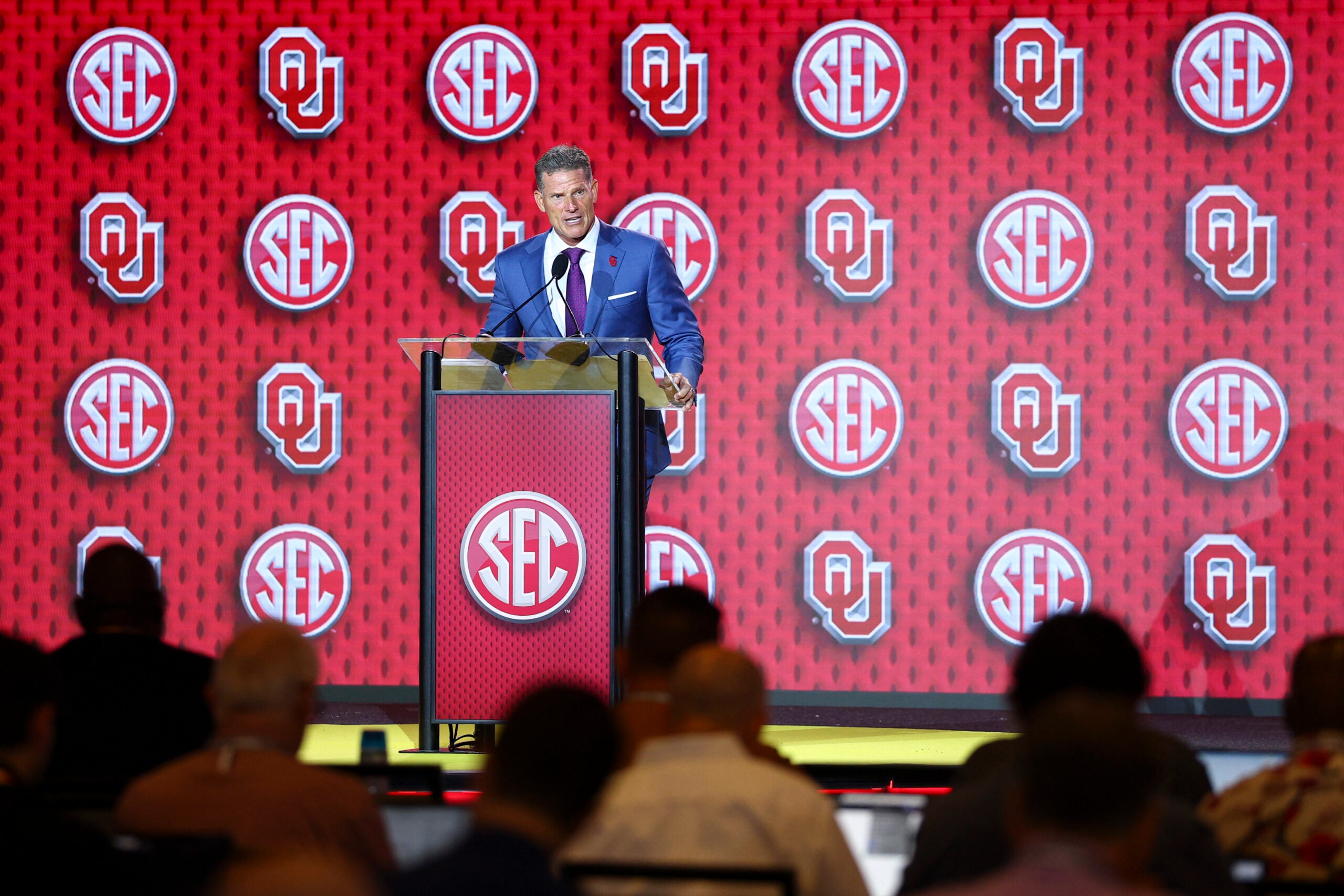 Sooners HC Brent Venables did not hesitate to slam his team at SEC Media Days regarding what happened last season