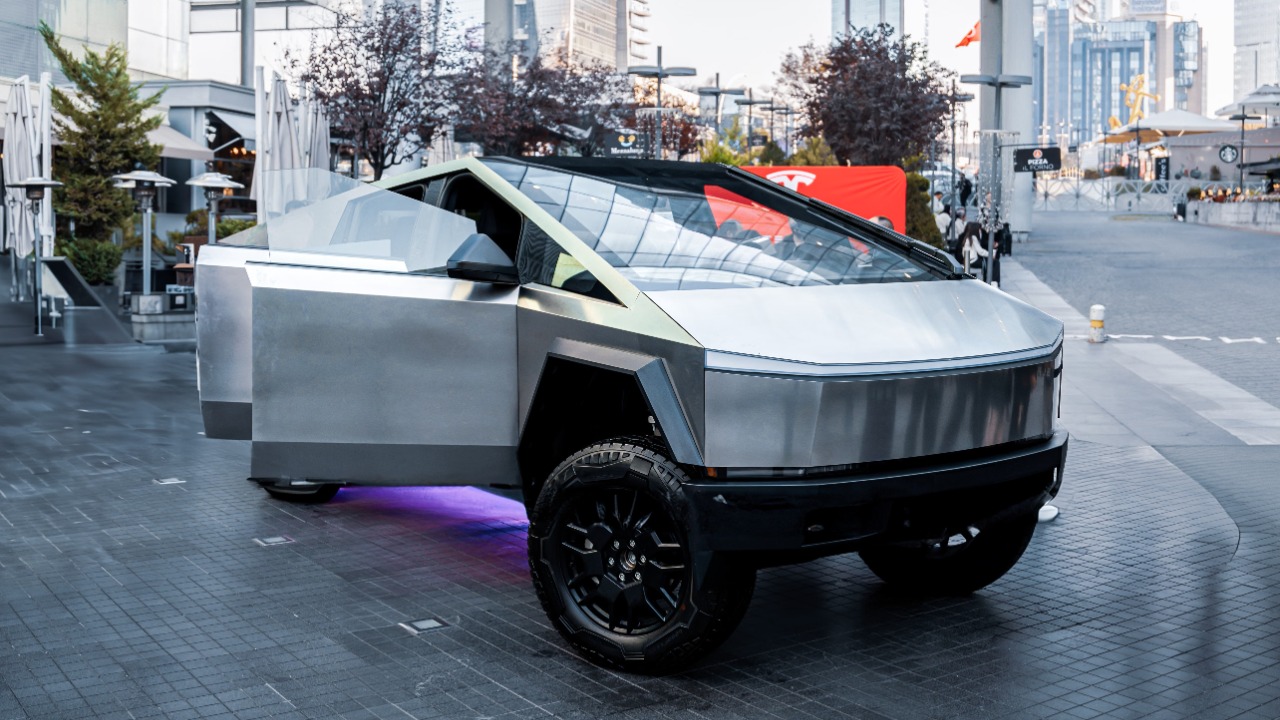 Cybertruck owners are losing home charging for weeks, and Tesla will not call it a recall