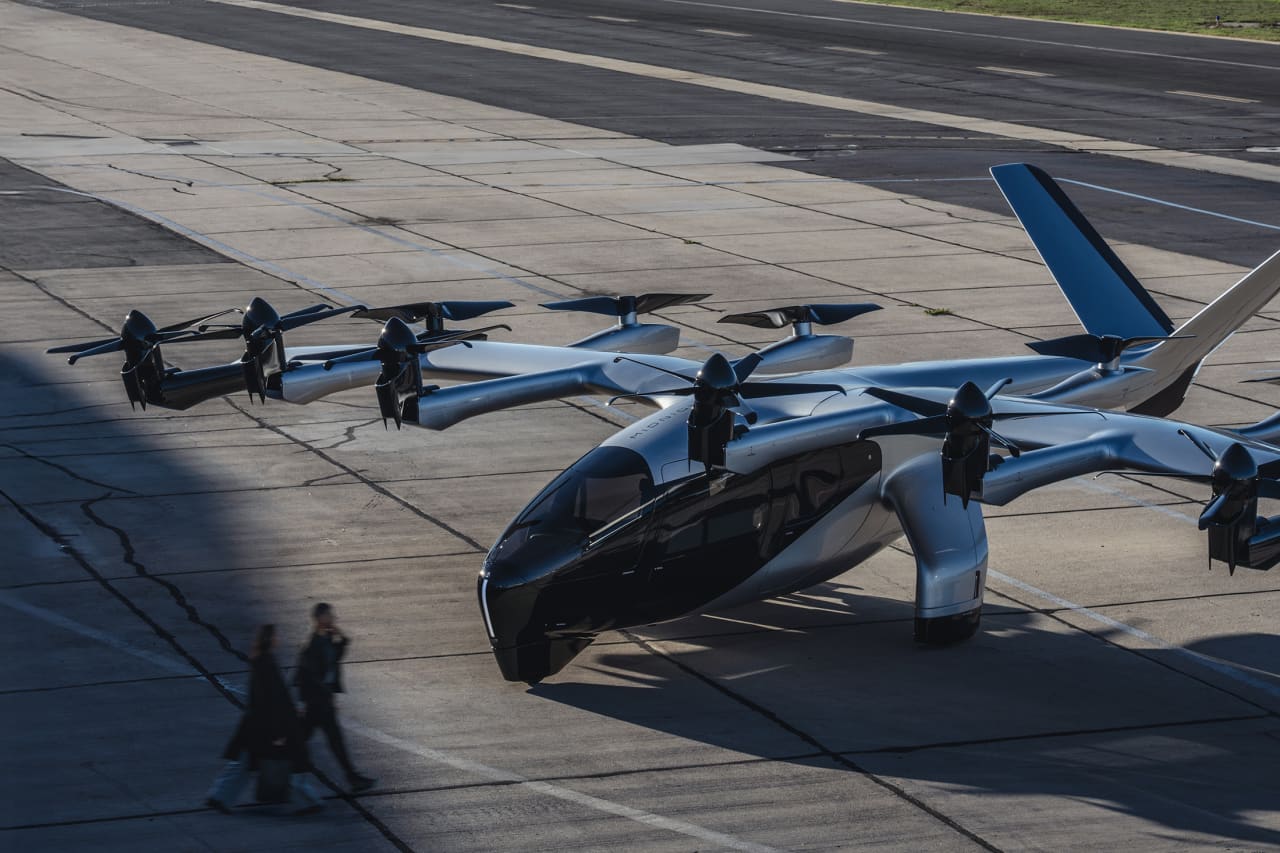Archer Aviation stock soars 20% on new defense deal
