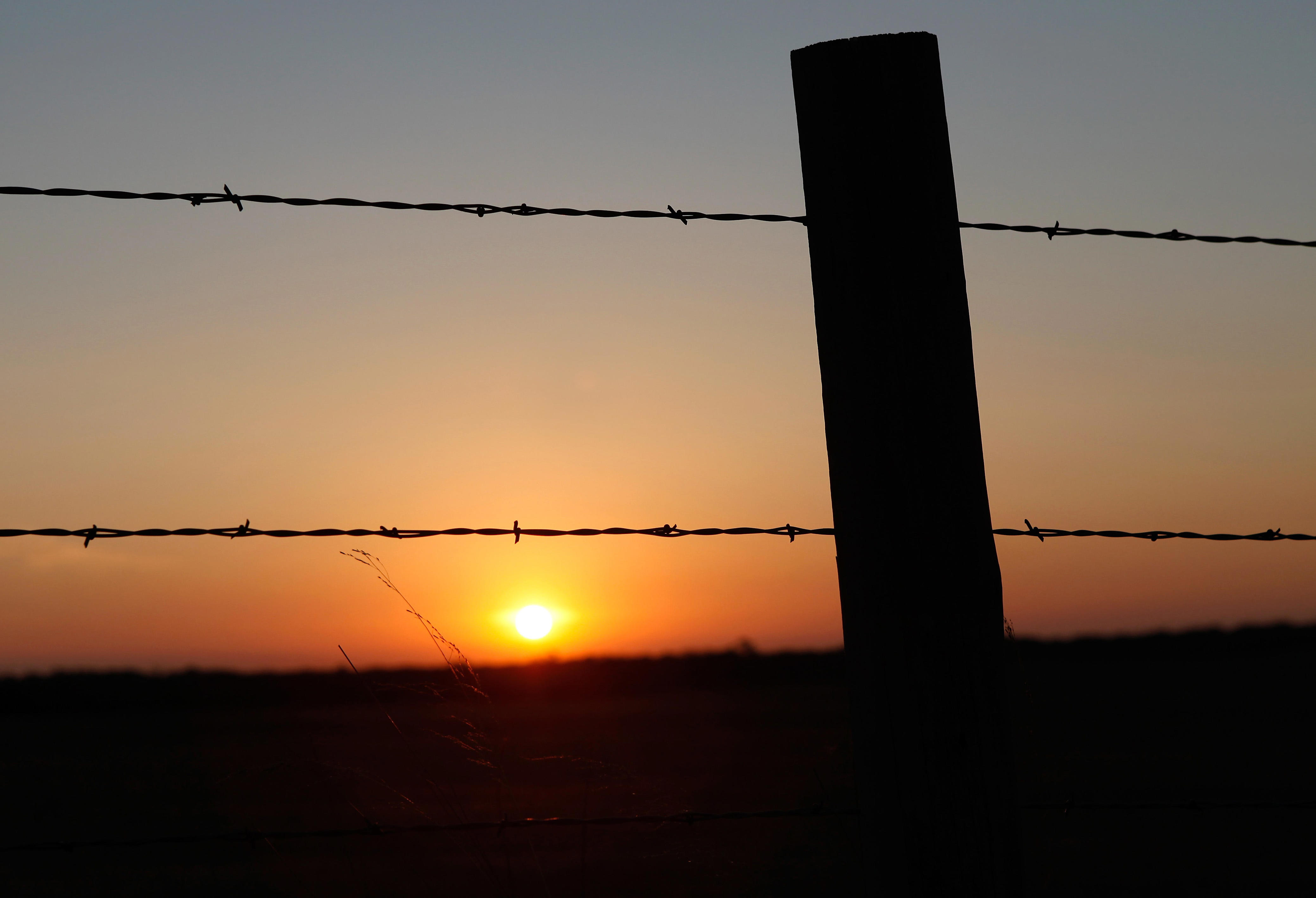 Temporary 'cold front' will tease Oklahoma this weekend