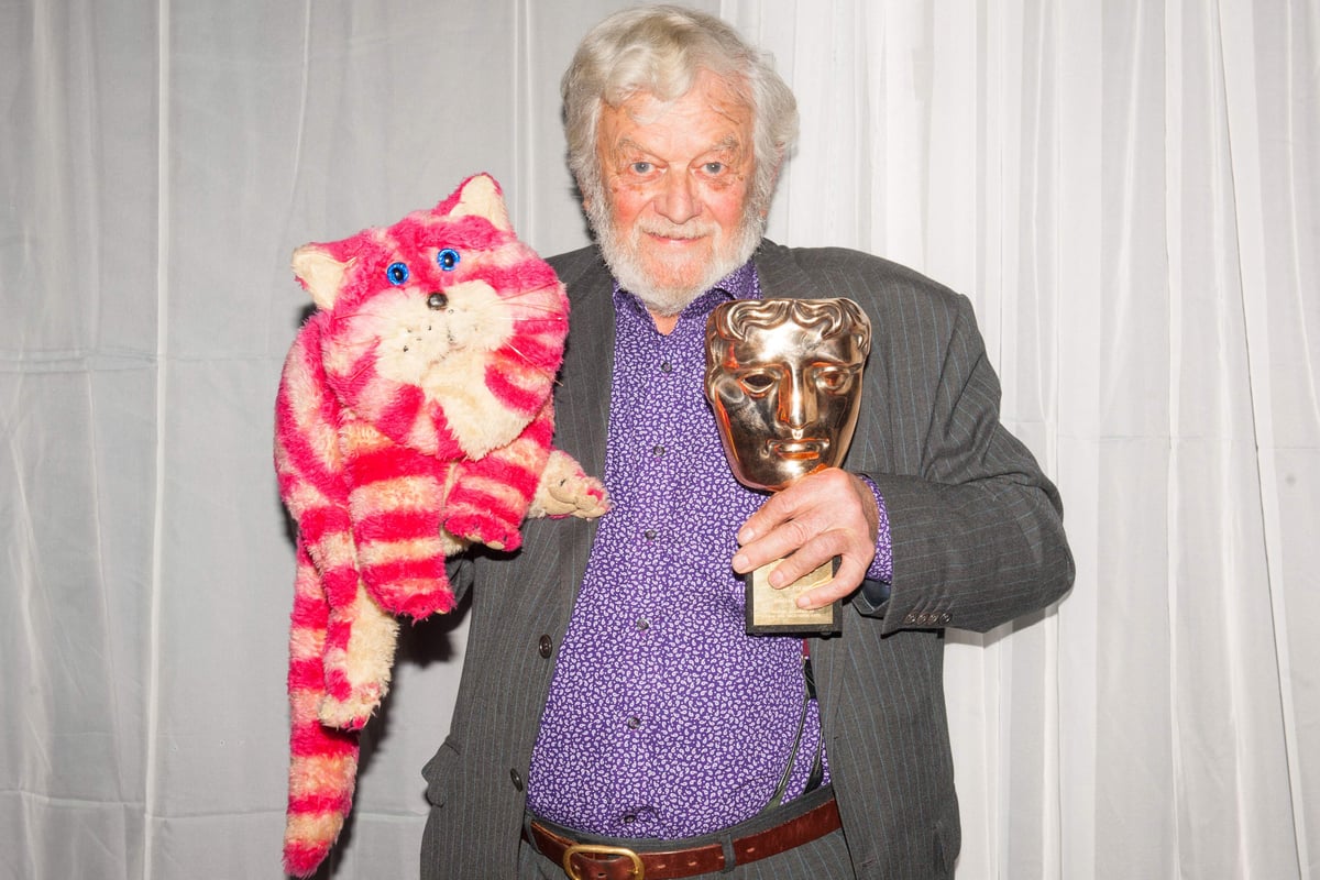 'Treasure trove' of 500 artworks by Bagpuss creator Peter Firmin up for auction