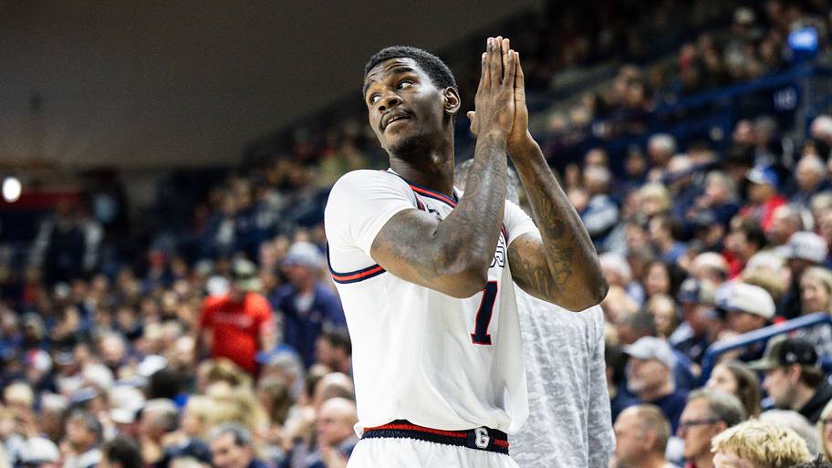 Gonzaga Bulldogs forward Tyon Grant-Foster (7).