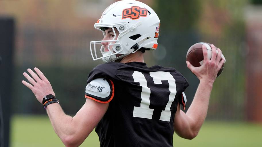 Oklahoma State's Drew Mestemaker throws a pass during a practice.