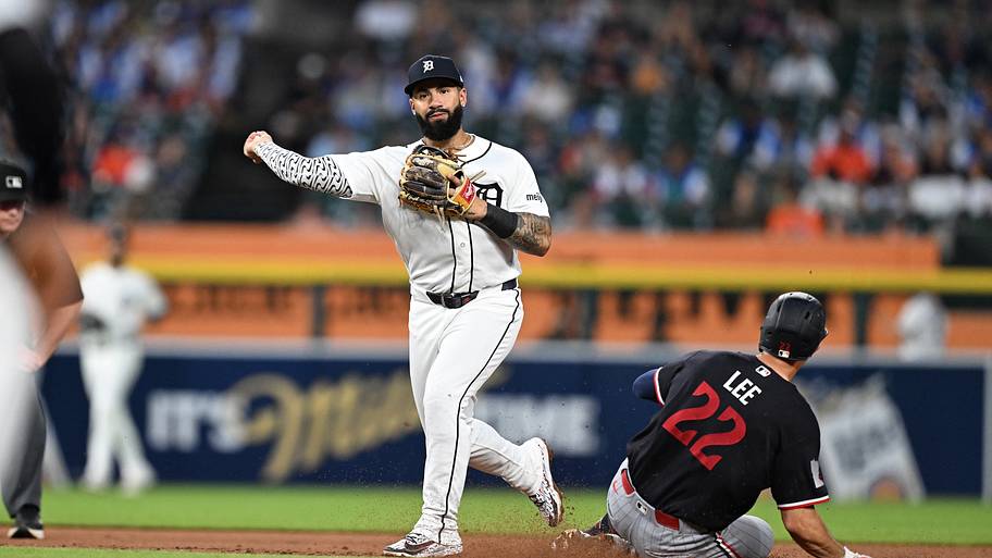 Detroit Tigers second baseman Gleyber Torres