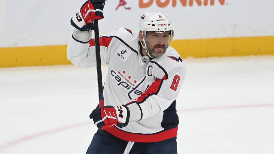 Alex Ovechkin says he will finish career with another team