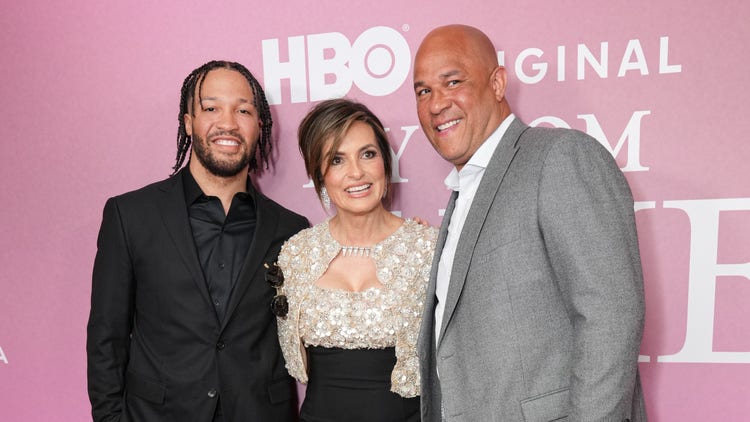 NBA championship down, “Law & Order” guest star in the making? Why Jalen Brunson “would love" to join idol Mariska Hargitay on “SVU”