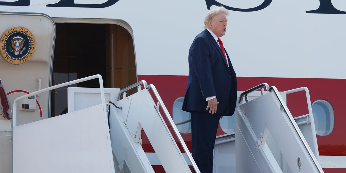 Trump’s Claim He Will ‘Max Out’ His Qatari Jet In Just One Month Leaves Experts Perplexed