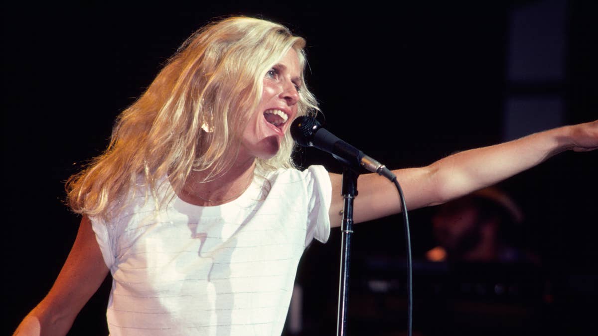 'Bette Davis Eyes' Singer Kim Carnes Turns 81