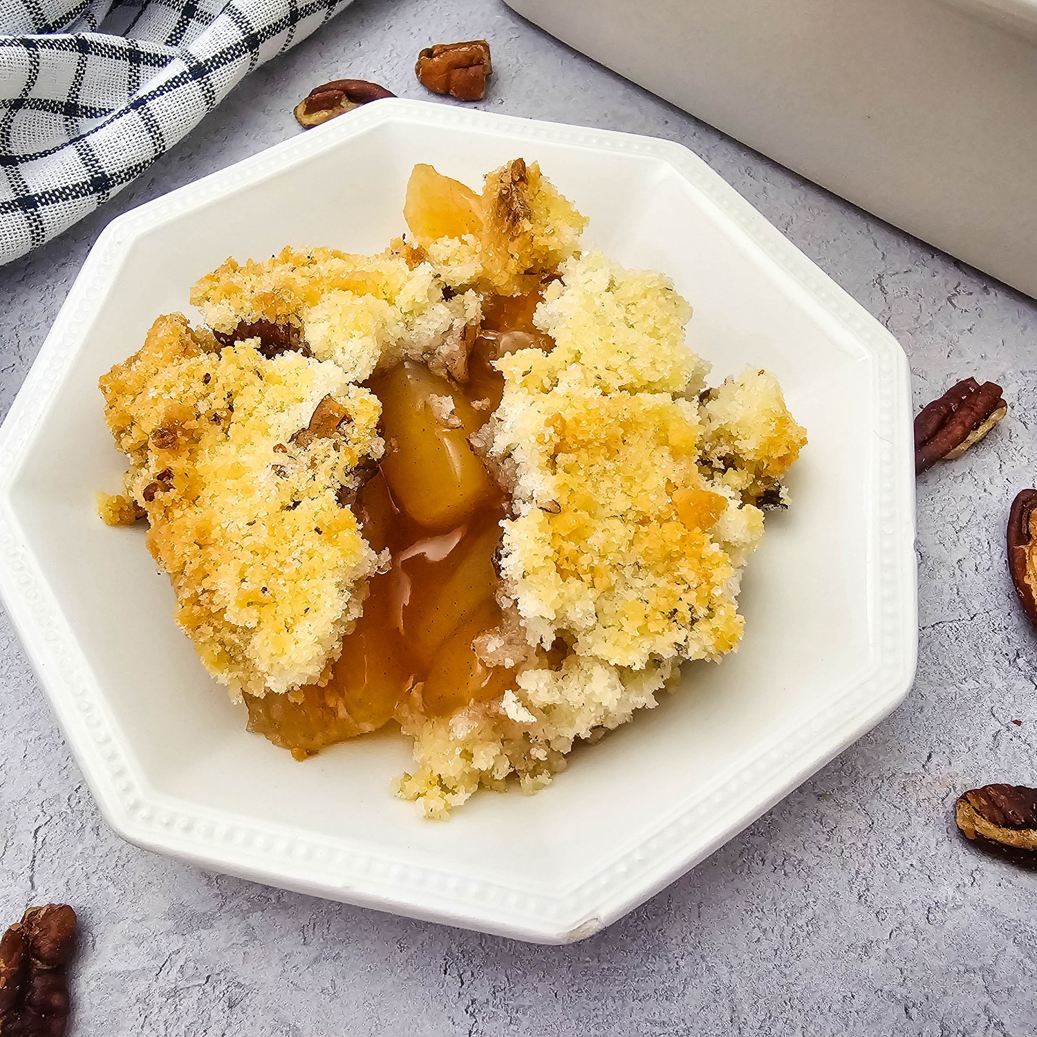 Easy apple crisp with apple pie filling