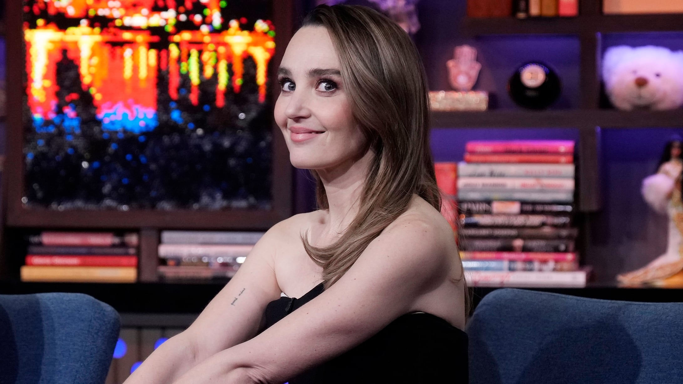 Chloe Fineman on ‘Watch What Happens Live With Andy Cohen.’ / Charles Sykes/Bravo via Getty Images