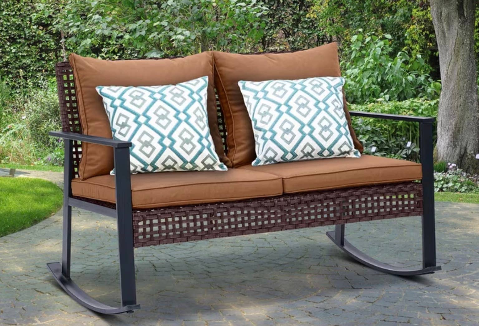 outdoor-loveseat-at-walmart