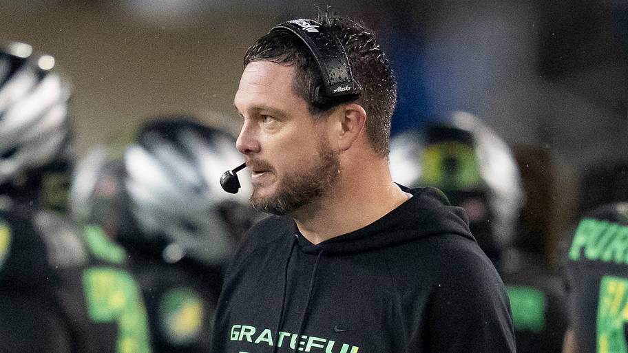 Oregon Coach Makes Recruiting Push for Four-Star Target Jordan Hicks