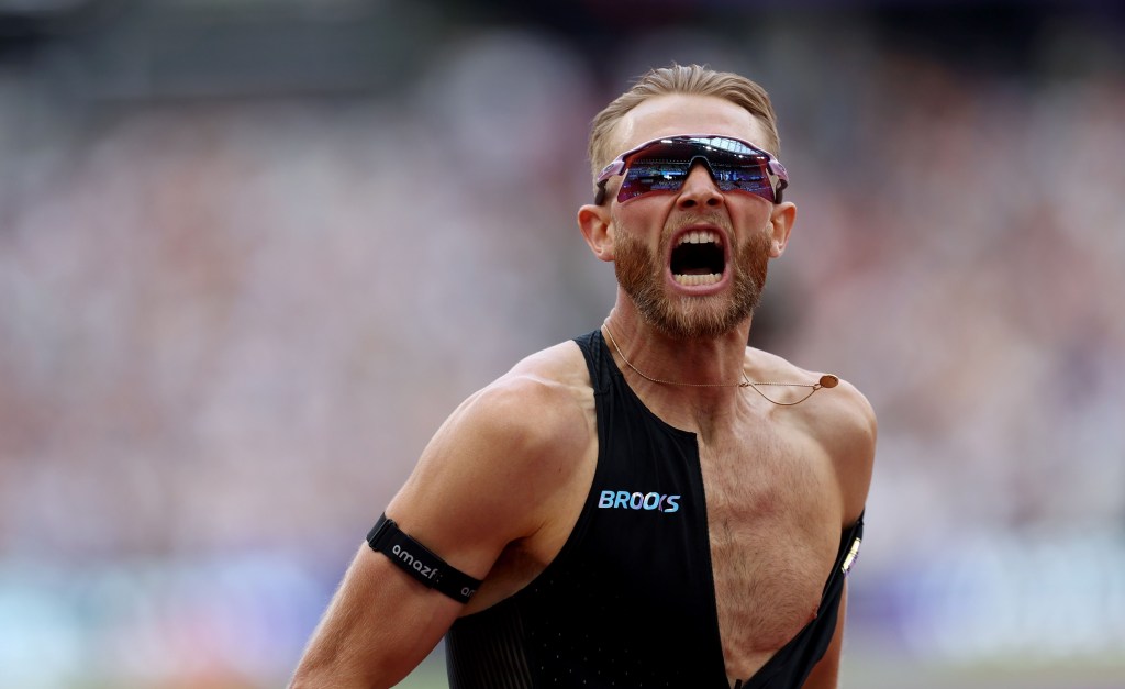 Runner who smashed 27-year record for fastest mile celebrated with his first beer in months