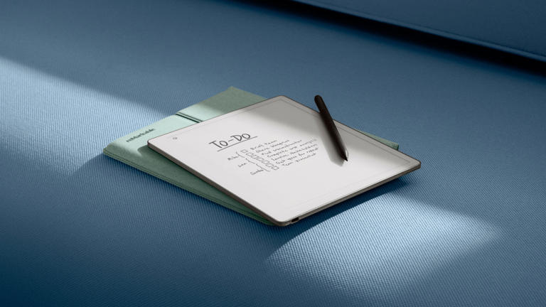 Drowning in sticky notes? This paper-like device helps organize it all