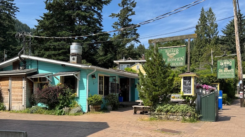 Exterior of The Snug Cafe on Bowen Island in Vancouver