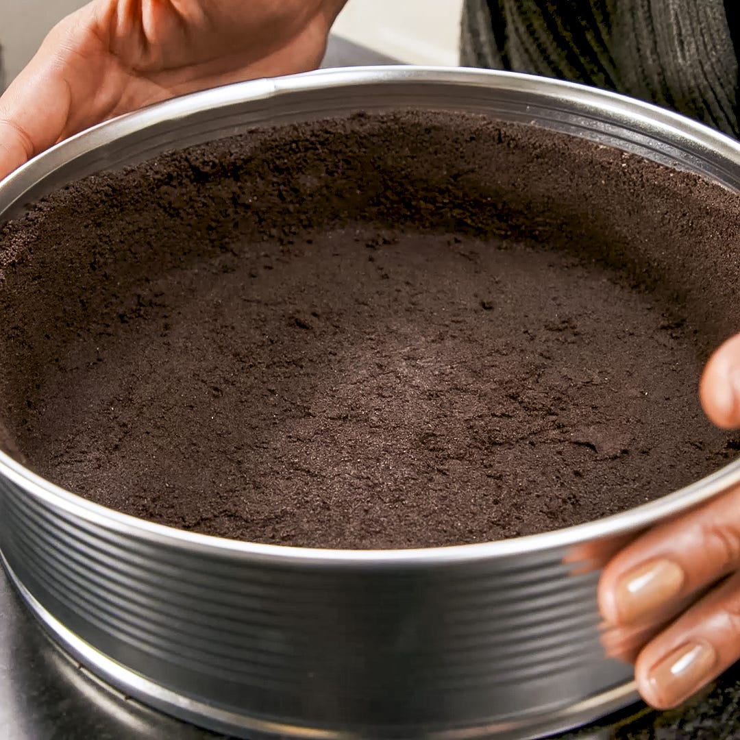 delish-hosted-oreo-pie-stills-003.jpg