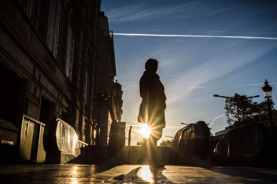 Circadian Sunmaxxing Is Going Viral and Wellness Experts Say the Science Behind It Is Actually Legit