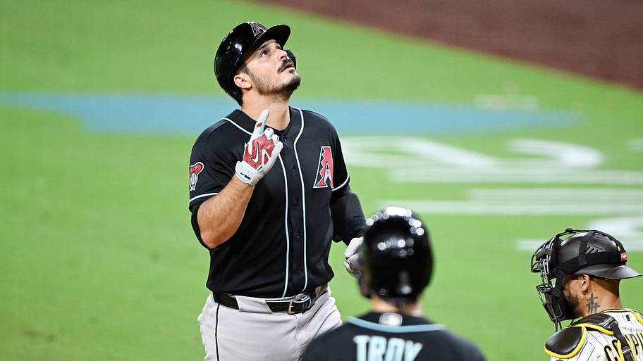 Nolan Arenado strengthens Hall of Fame case with milestone hit