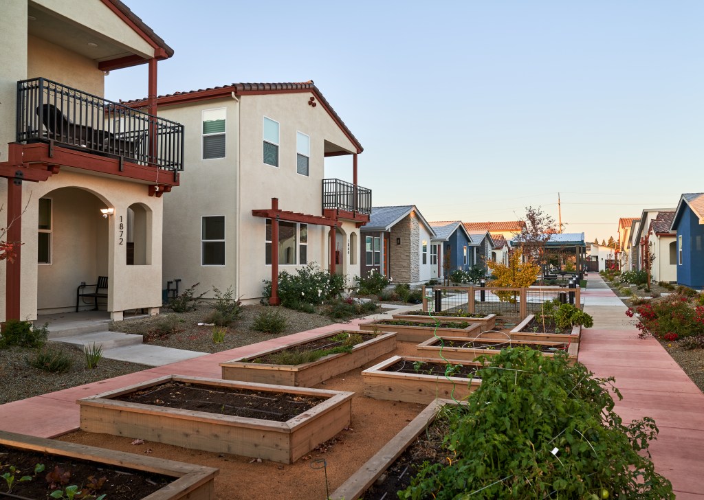 Seven small towns that are booming in California — bucking the exodus trend