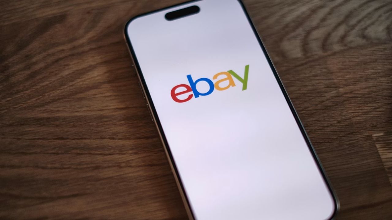 GameStop Owns Nearly 10% of eBay in Confusing Hostile Takeover Strategy
