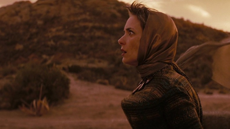 Amanda Grayson looking shocked as her planet crumbles in Star Trek (2009)