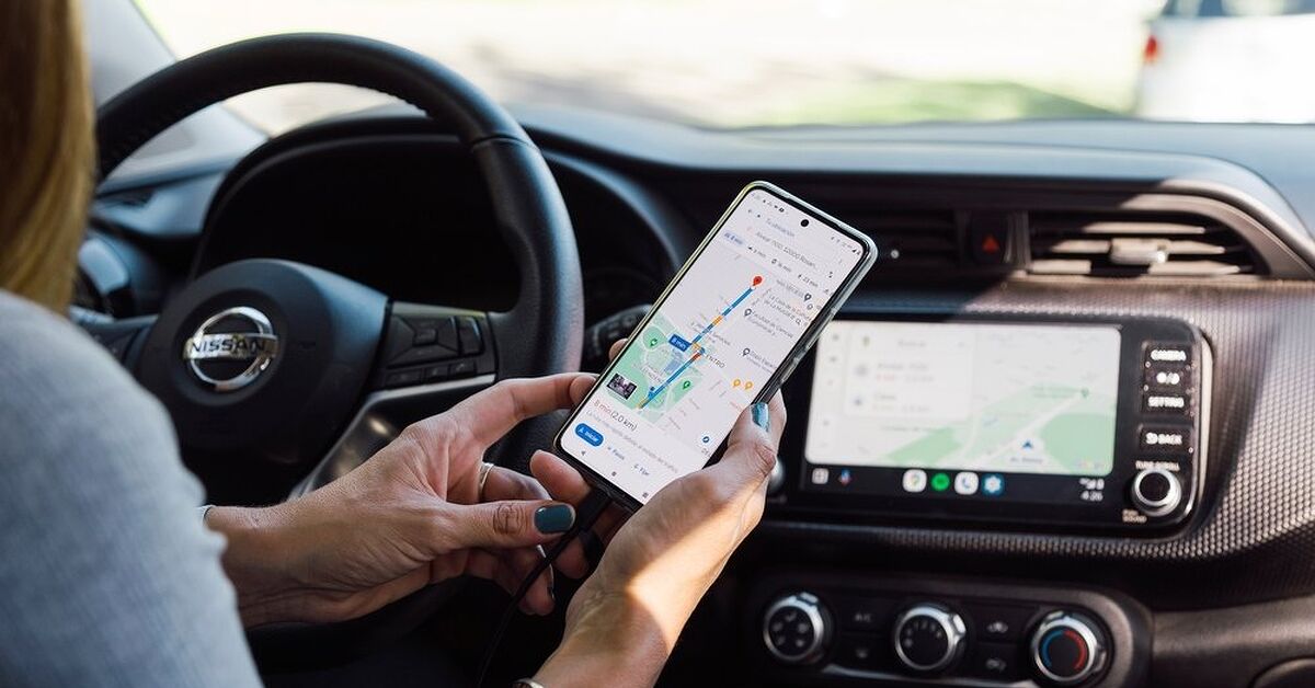 google maps gives android auto a feature drivers have wanted for years, Photo Credit Alex Photo Stock Shutterstock com
