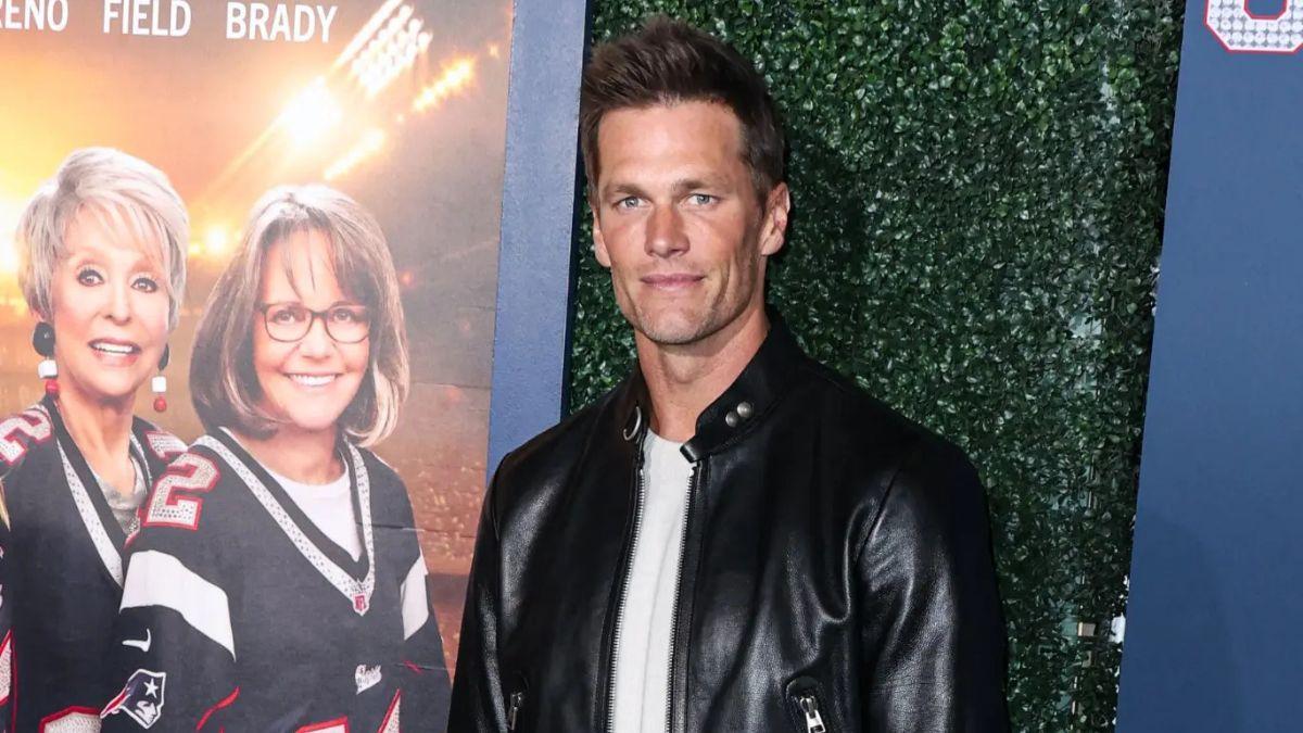 Dave Portnoy Calls Out Tom Brady's 'Cringey' Post-NFL Career After Athlete's Fight With Logan Paul: 'Lame-ifying His Entire Legacy'