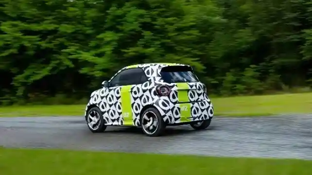 Foto rahasia: Smart #2, versi terbaru ForTwo Foto rahasia: Smart #2, versi terbaru ForTwo