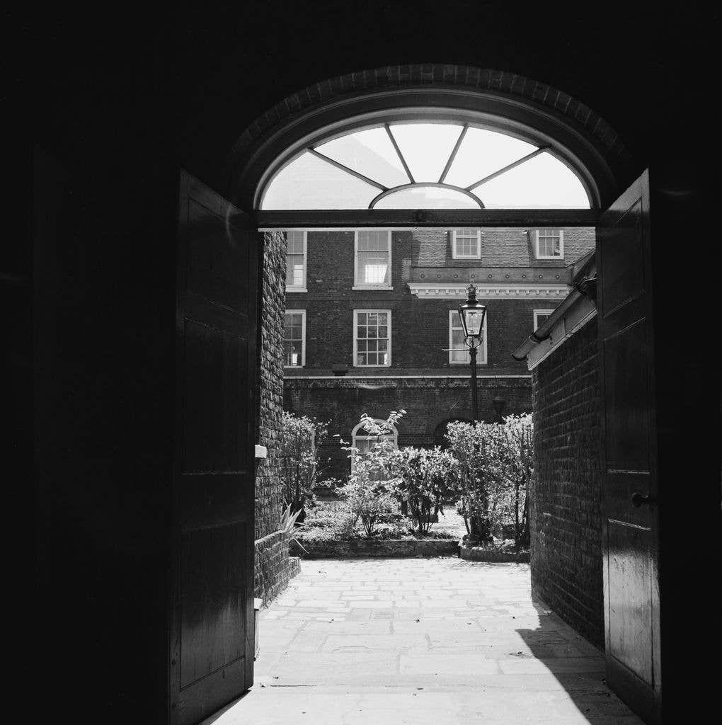 Archway and courtyard looking onto Apartment 1A Kensington Palace