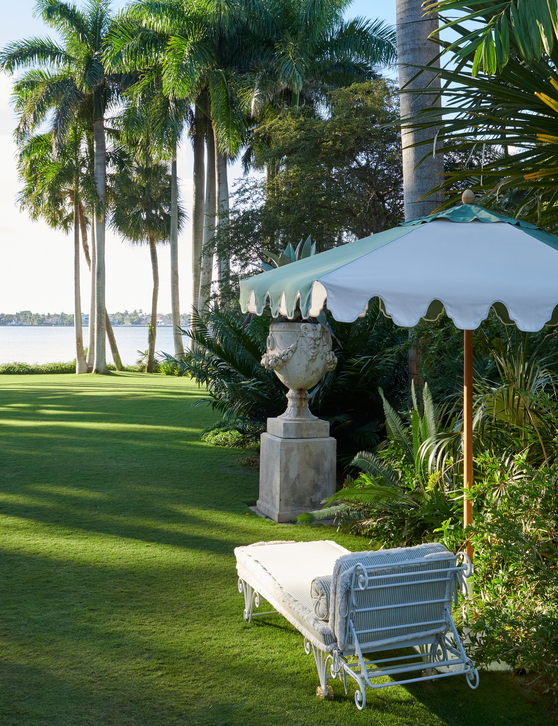 Nathan Browning of Island Planning did the landscaping around the home. From the lawn guests can see a mangrove island and the sunset and sky. Kemble describes it as a properly “Florida” house.