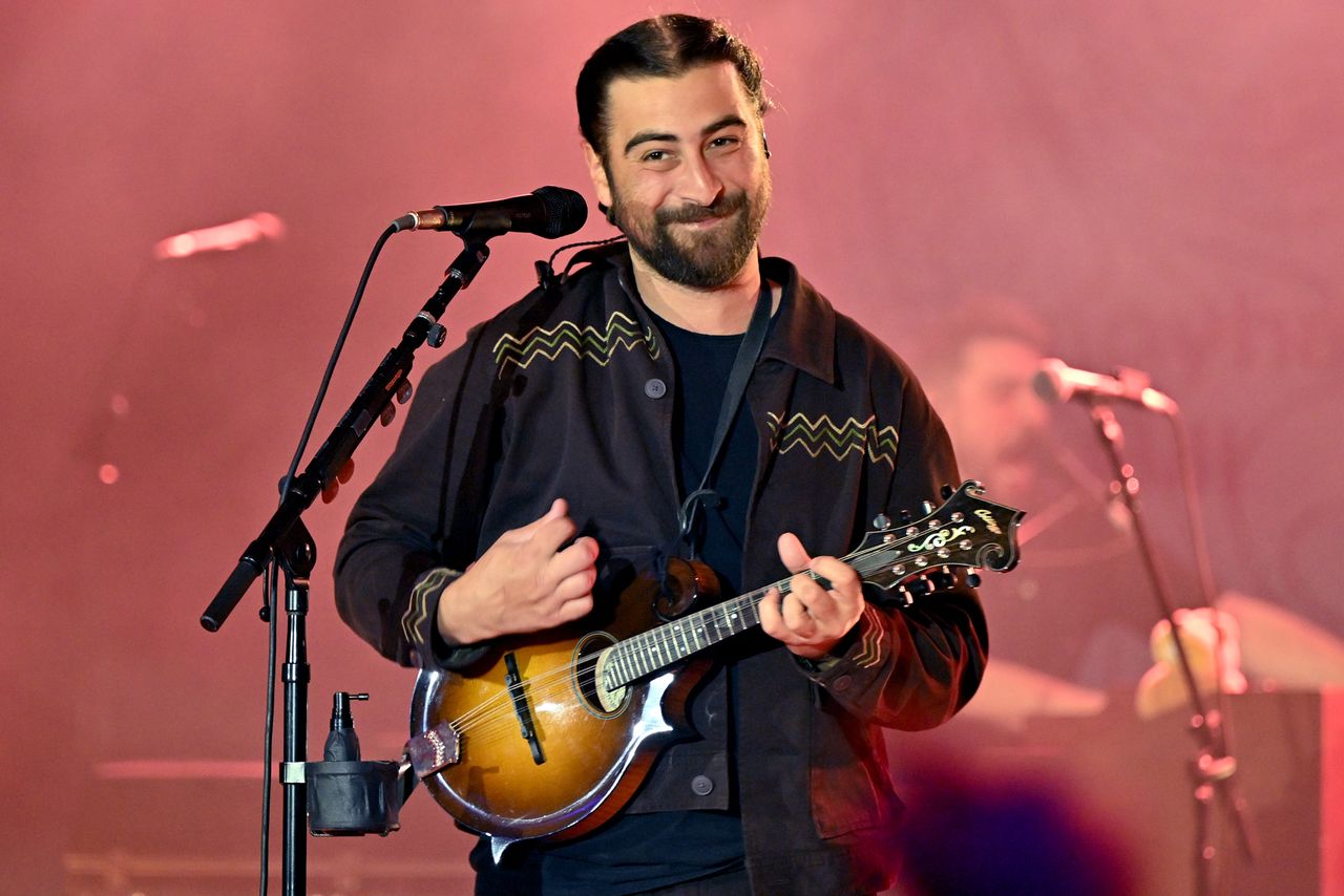 Noah Kahan performs at the historic Riviera Theater on November 30, 2024 in Charleston, South Carolina.