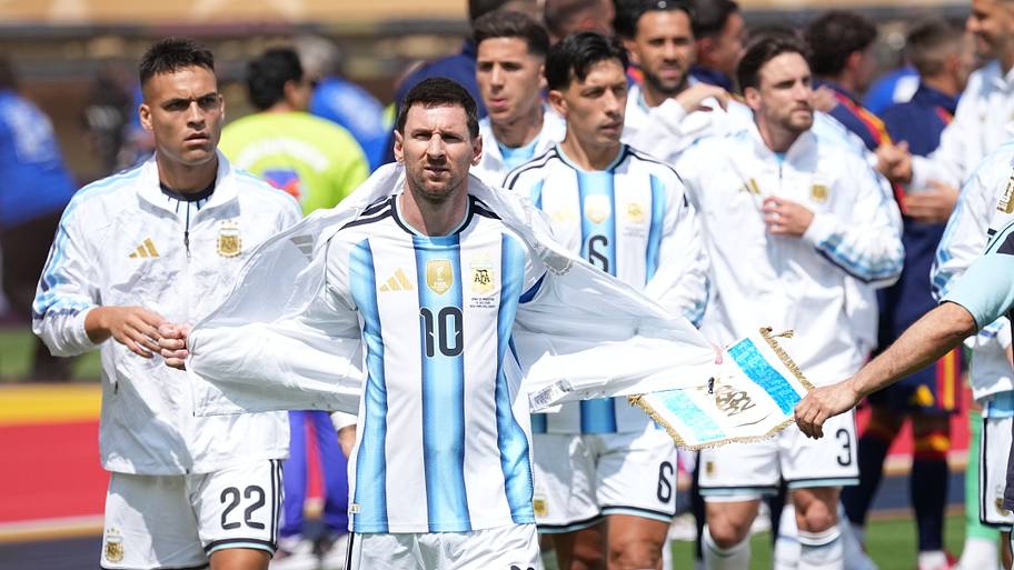 Lionel Messi