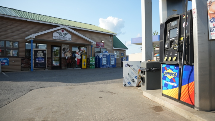 Two local gas stations rally for Lincoln family hit by car