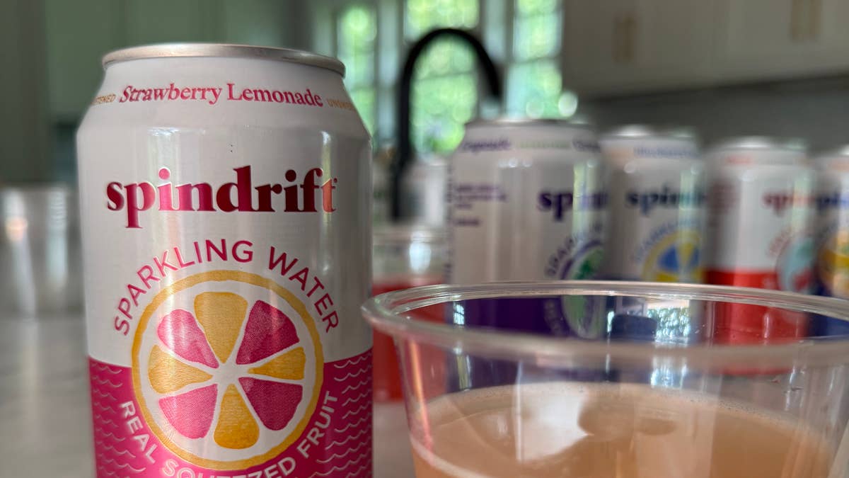 spindrift--strawberry