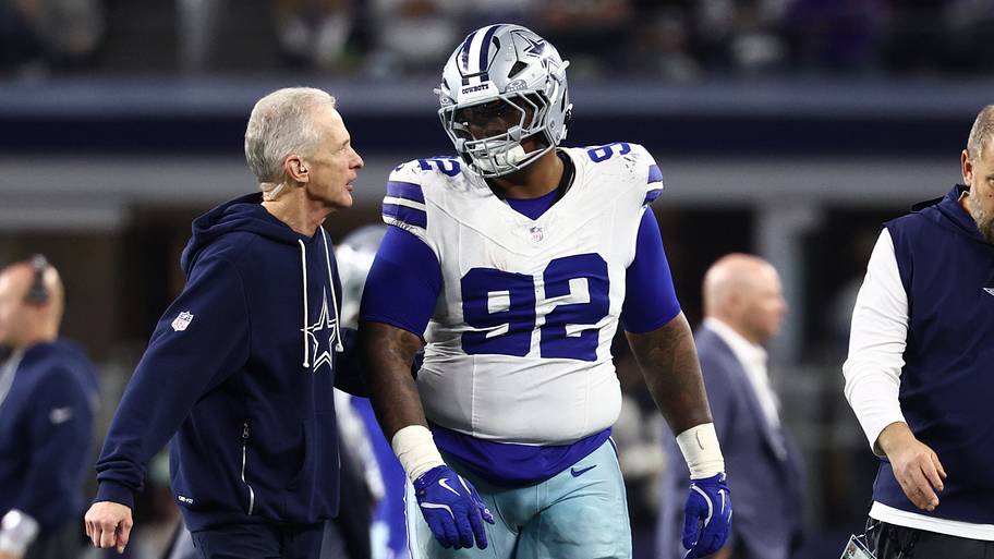 Dallas Cowboys defensive tackle Quinnen Williams