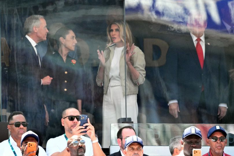 Melania seems to show off outfit at World Cup