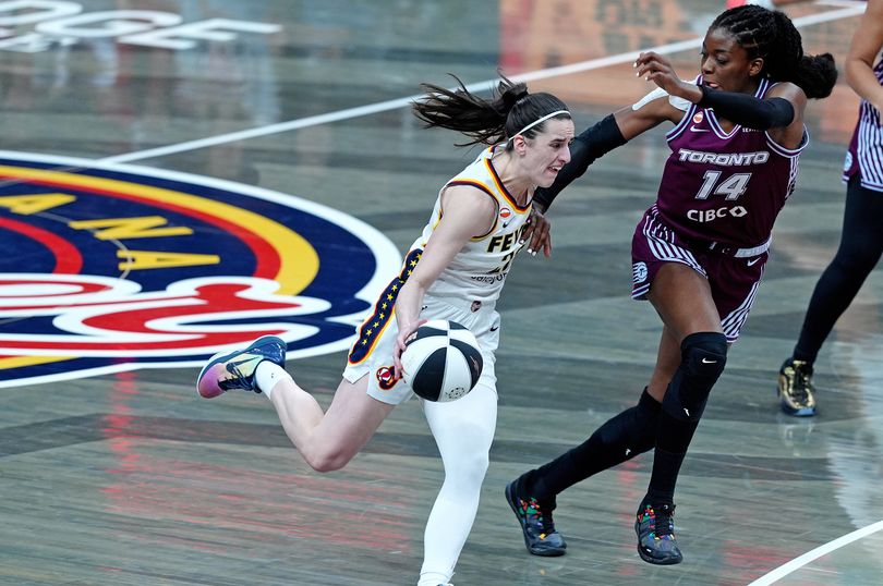 Clark and Fagbenle were teammates in 2024