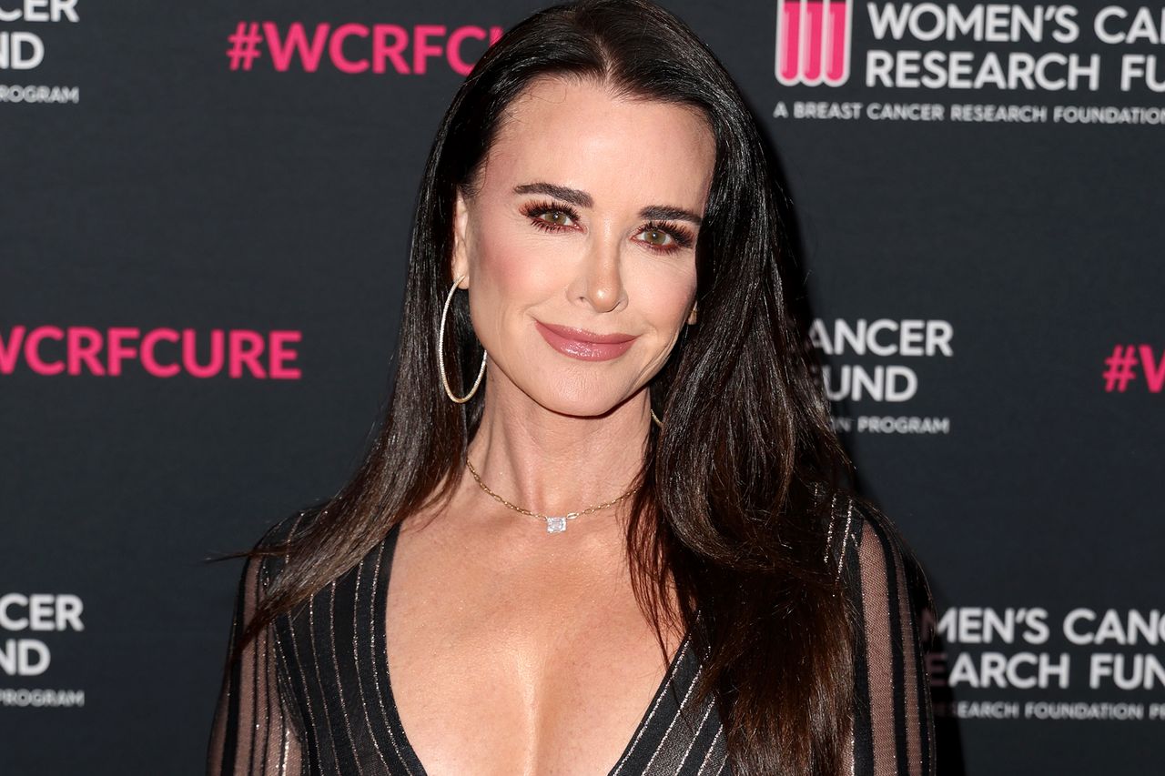 Kyle Richards attending an event for the Womens Cancer Research Fund