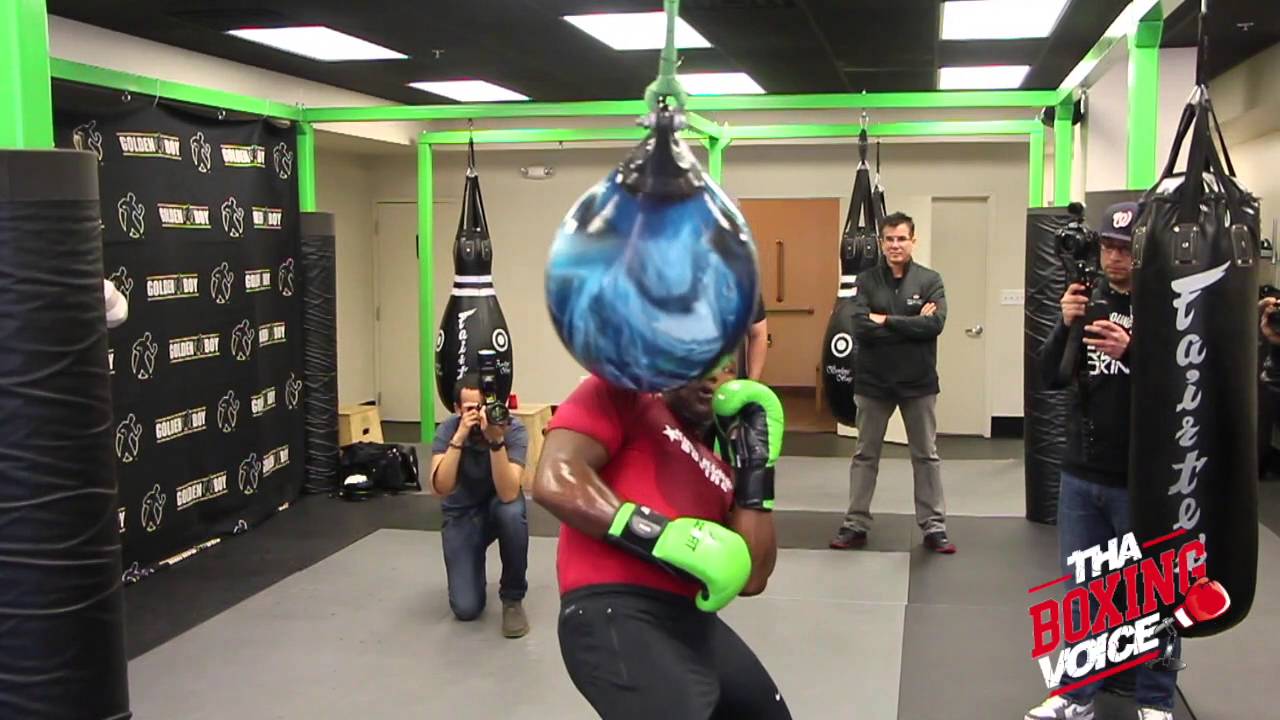 Luis 'King Kong' Ortiz shows incredible power in intense boxing gym ...