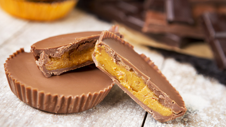 Reese's peanut butter cups