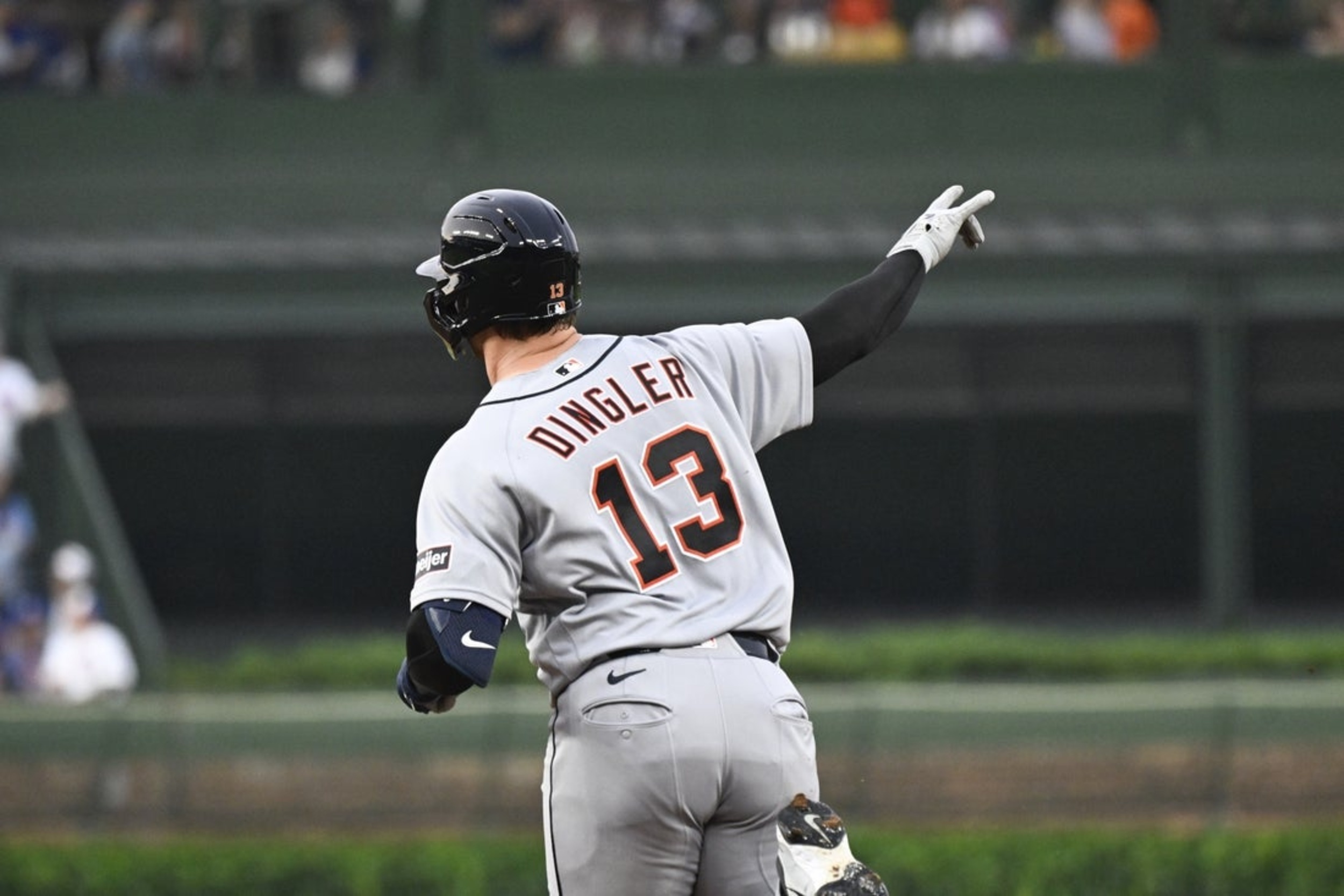 Dillon Dingler homers twice as Tigers beat Cubs in 10