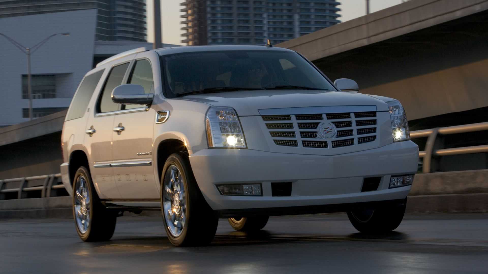 2007 - 2014 Cadillac Escalade Hybrid