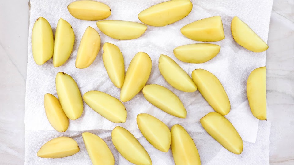 direction photo for Potato Wedges