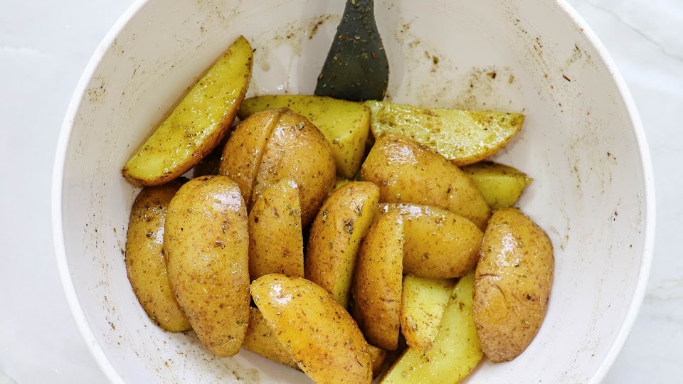 direction photo for Potato Wedges