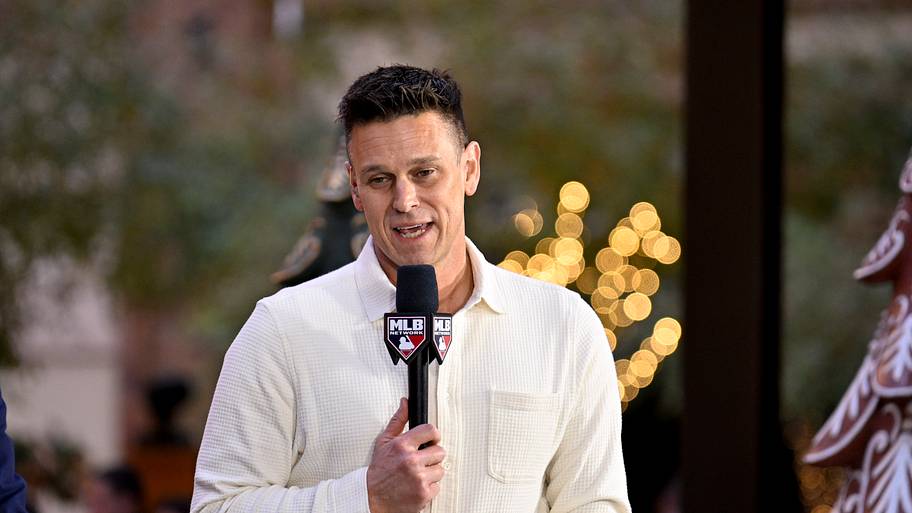 Jerry Dipoto just admitted the Mariners’ roster may be too rigid to improve