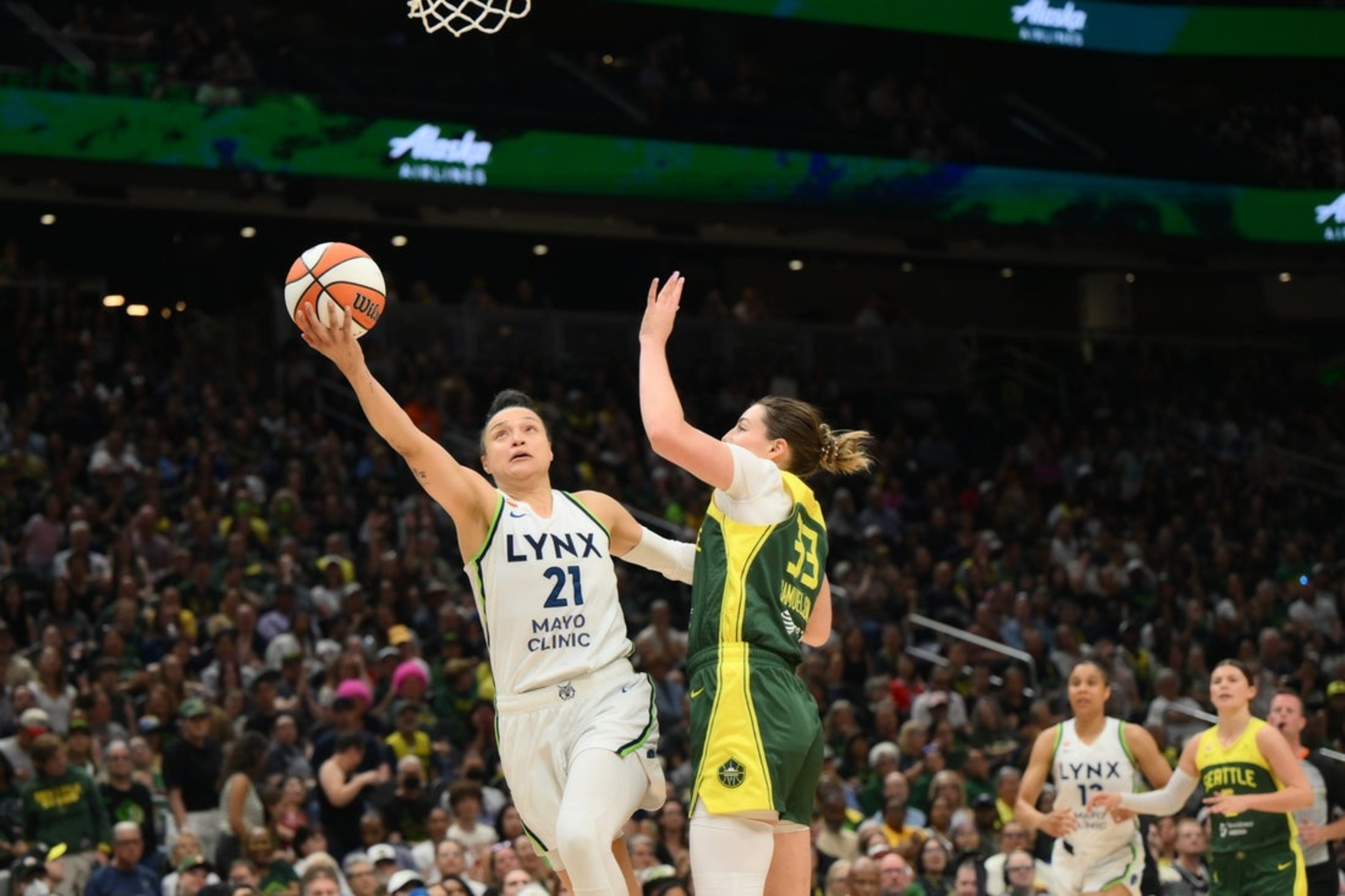Another big night from Kayla McBride carries Lynx past Storm