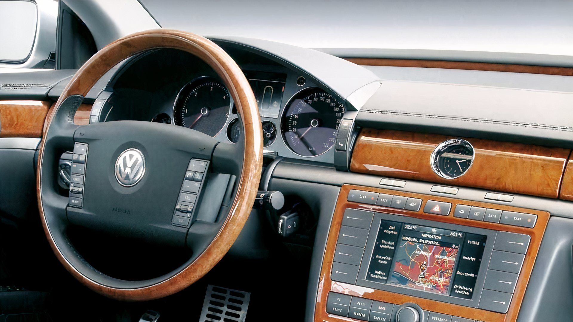 The wildly complex climate control system that modern car designers aren't allowed to build anymore
